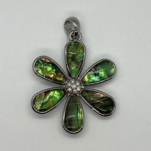 Lia Sophia Pendant mother of pearl flower
